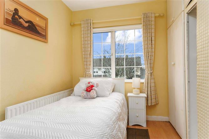 10 Tymon Grove, Old Bawn, Dublin 24