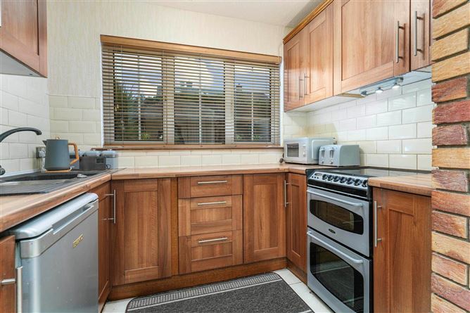 10 Tymon Grove, Old Bawn, Dublin 24