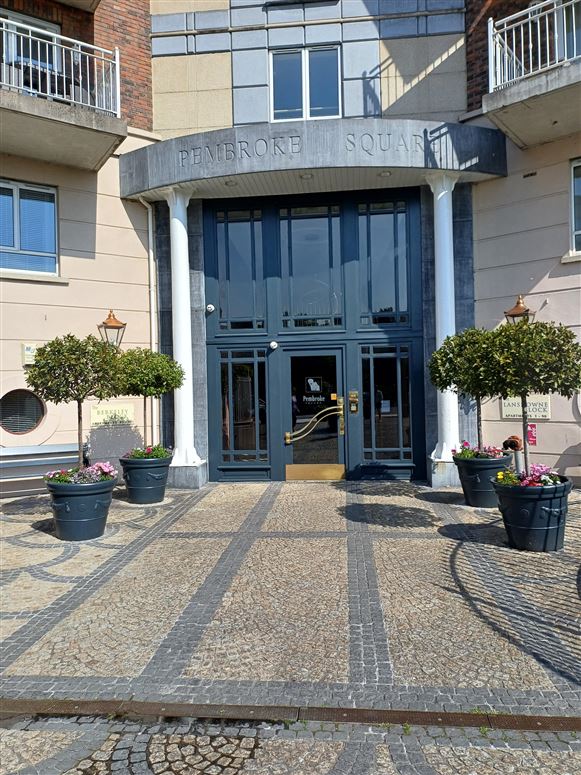 Apartment 101, The Berkeley Block, Pembroke Square, Grand Canal Dk, Dublin 4