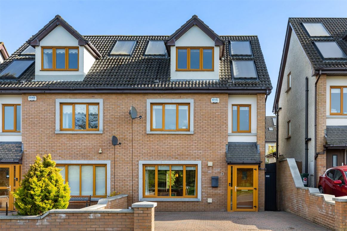 9 Broadfield Lawns, Rathcoole, Dublin