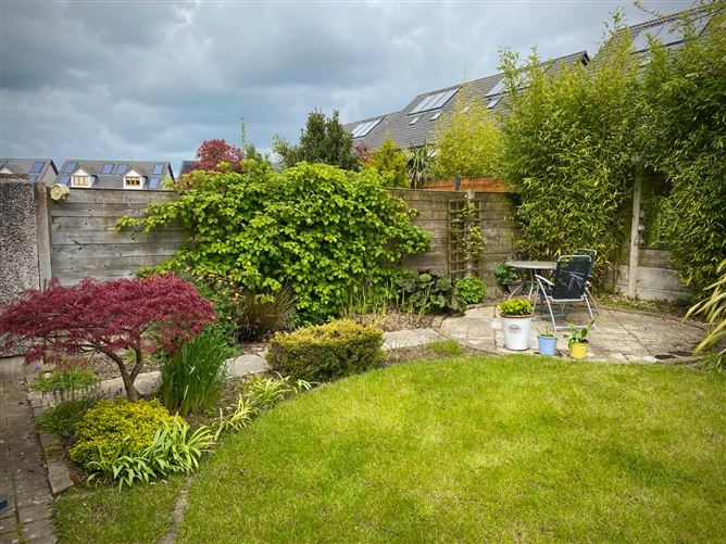 Photo 21 of 29 — 9 Broadfield Lawns, Rathcoole, Dublin