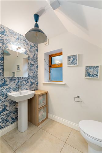 Photo 7 of 29 — 9 Broadfield Lawns, Rathcoole, Dublin
