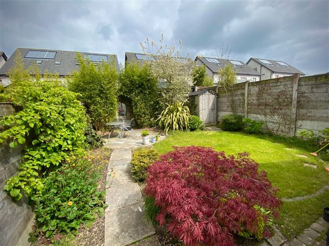 Photo 17 of 29 — 9 Broadfield Lawns, Rathcoole, Dublin