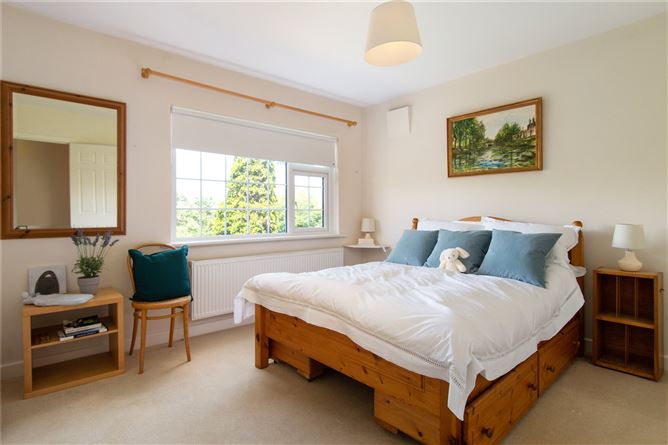 13 Hermitage View, Rathfarnham, Dublin 16