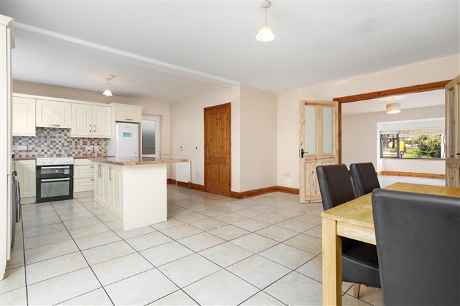 1a Beechwood Lawns, Rathcoole, County Dublin