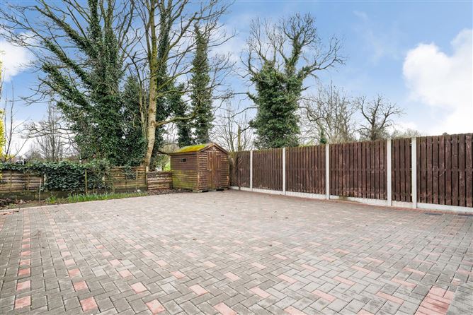 1a Beechwood Lawns, Rathcoole, County Dublin