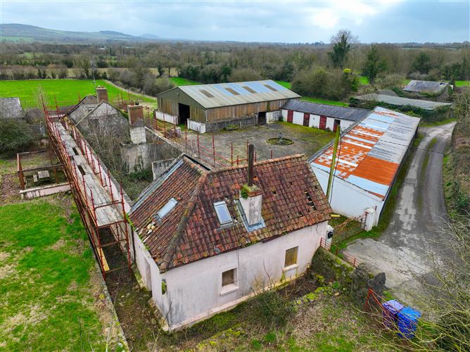 Old Thatch Cottage, Emil, Mooncoin, Co. Kilkenny
