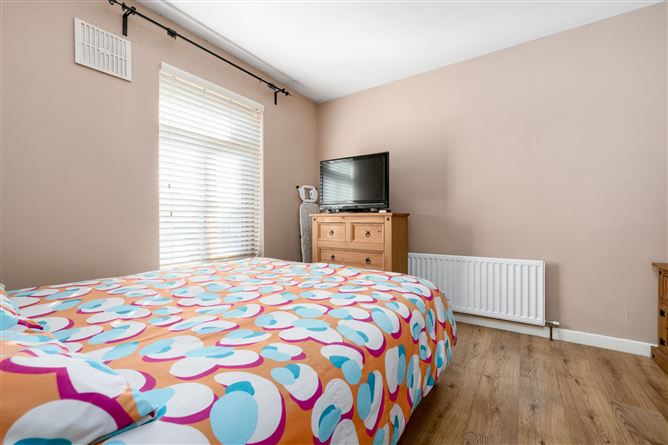 27 Neilstown Avenue, Clondalkin, Dublin 22