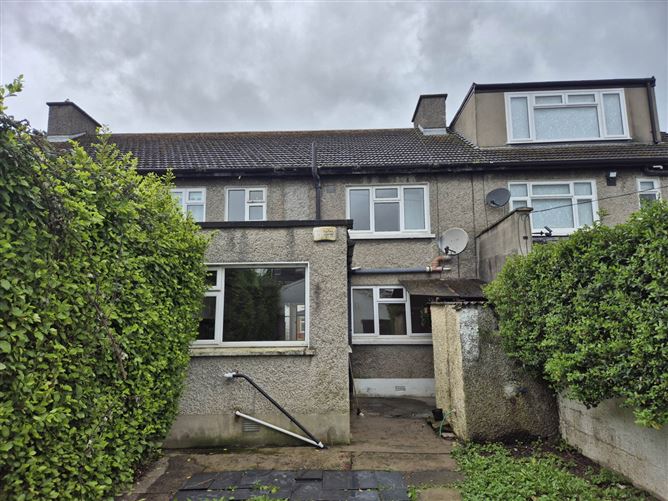 37 Kinvara Drive, Navan Road, Dublin 7