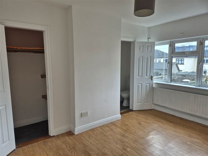 37 Kinvara Drive, Navan Road, Dublin 7