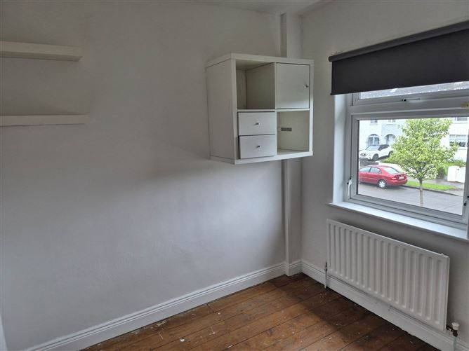 37 Kinvara Drive, Navan Road, Dublin 7