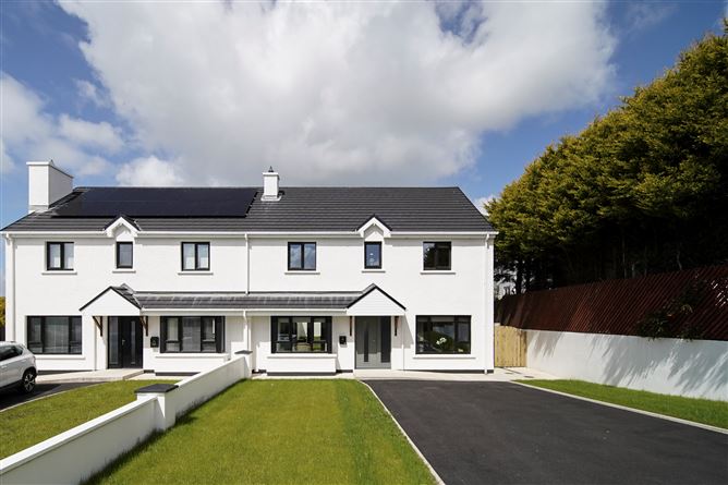 16 Solomons Manor, Letterkenny, Donegal