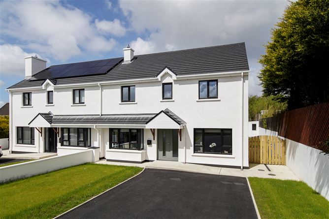16 Solomons Manor, Letterkenny, Donegal