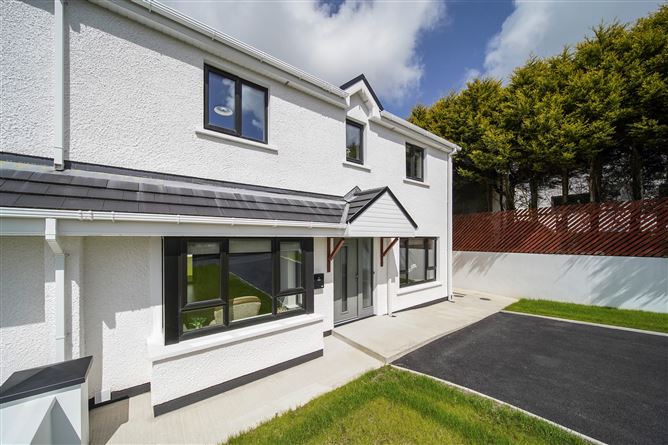 16 Solomons Manor, Letterkenny, Donegal