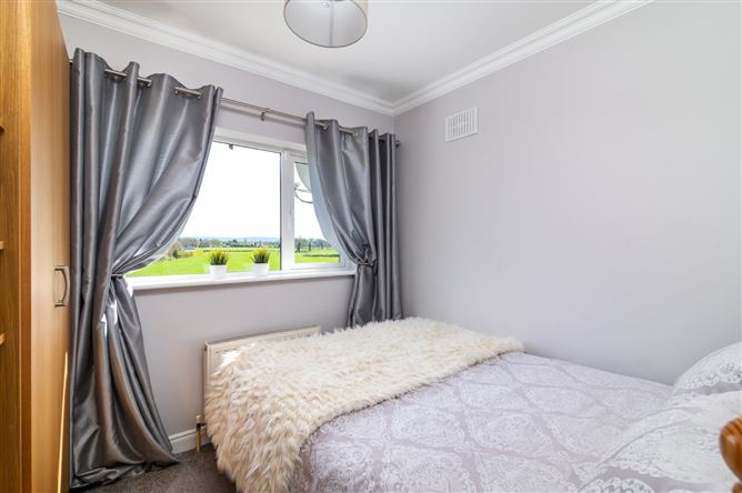 13 Lynally Grove, Mucklagh, Tullamore, Offaly