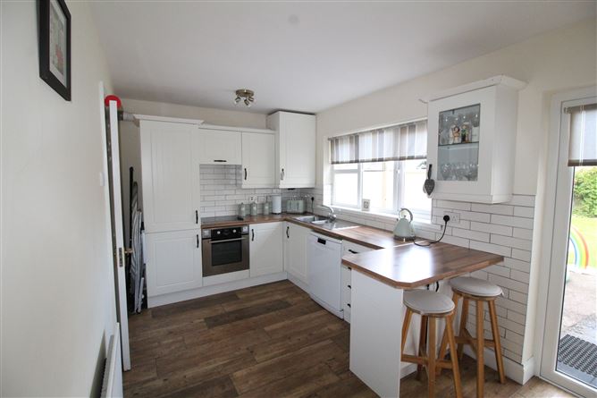 72 Leesdale, Model Farm Road, Cork