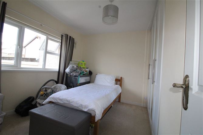 72 Leesdale, Model Farm Road, Cork