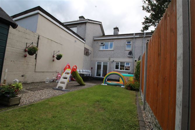 72 Leesdale, Model Farm Road, Cork