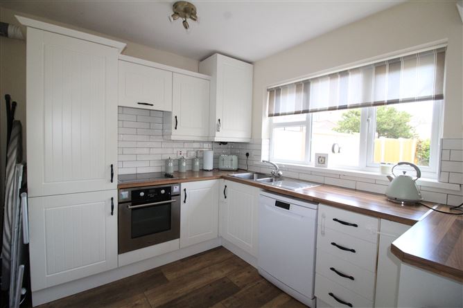 72 Leesdale, Model Farm Road, Cork