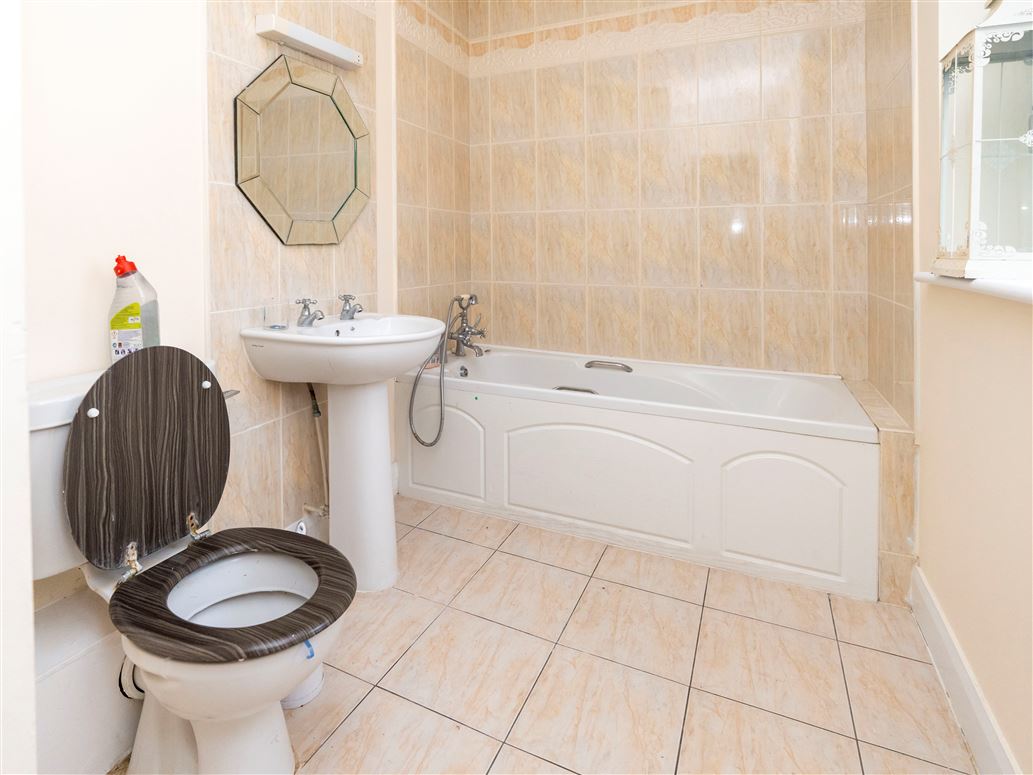 36 Cois Rioga, Caherconlish, Limerick