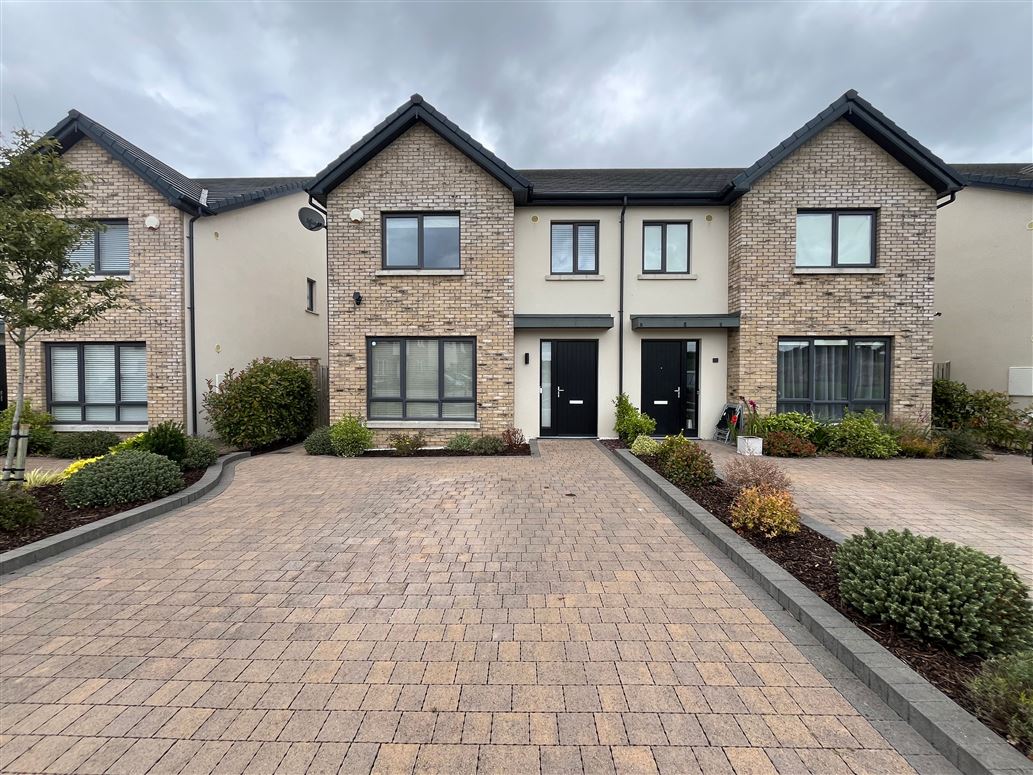 The Walk, Oldbridge Manor, Drogheda, Louth