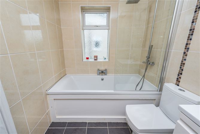 21 Osberstown Park, Sallins, Co. Kildare
