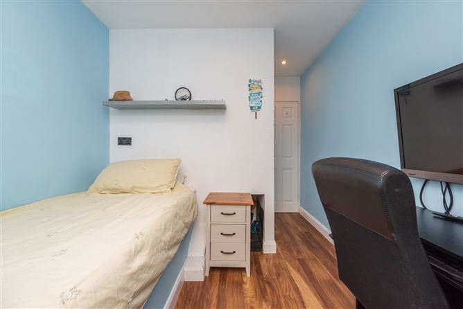 21 Osberstown Park, Sallins, Co. Kildare