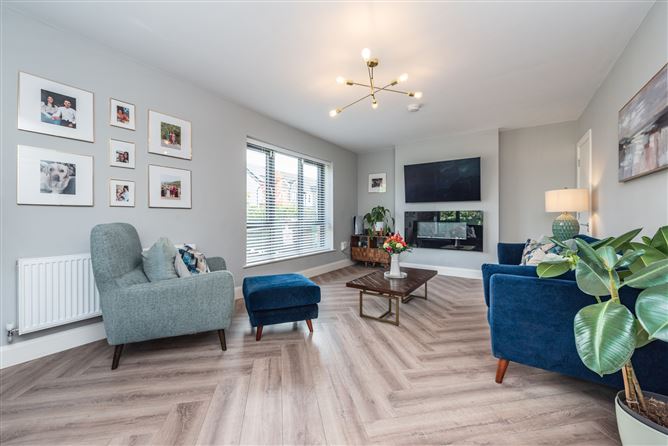 https://photos-a.propertyimages.ie/media/9/4/1/4961149/eaf1ac28-8655-495f-b24c-a3771c48f637_l.jpg
