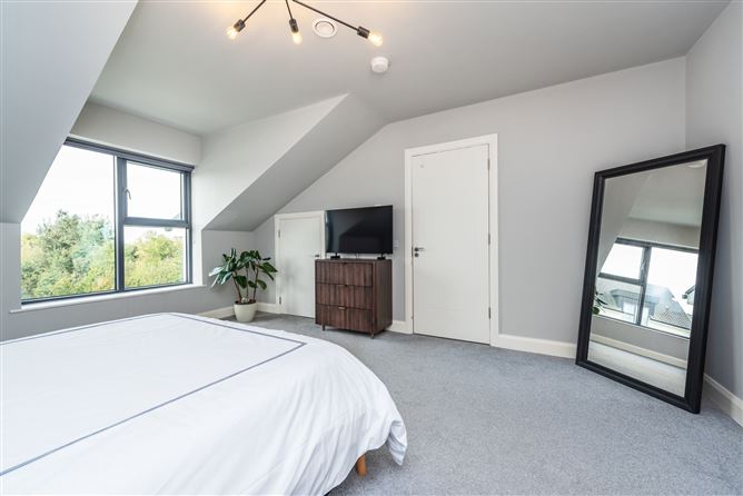 https://photos-a.propertyimages.ie/media/9/4/1/4961149/eaf1ac28-8655-495f-b24c-a3771c48f637_l.jpg