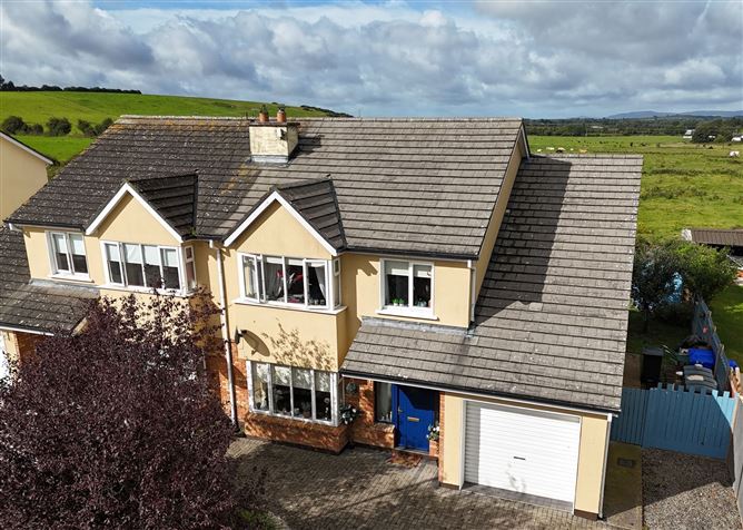 18 Mooreville Estate, Rathdowney, Laois