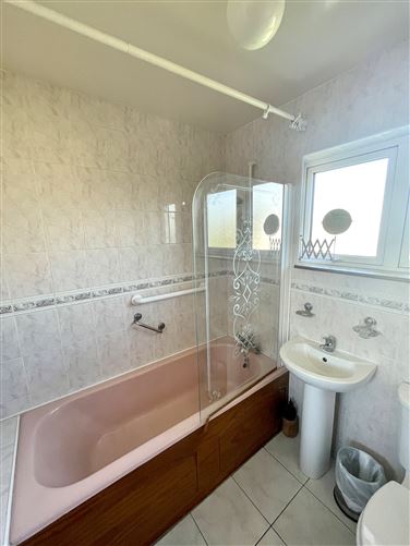 9 Old Golf Links Road, Tralee, Kerry