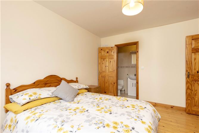 36 Clements Town, Cootehill, Co. Cavan