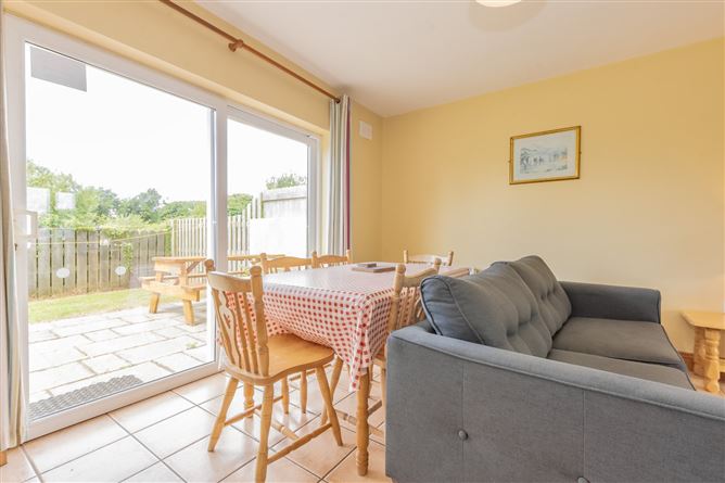 24 Seacliff, Dunmore East, Waterford, Co. Waterford