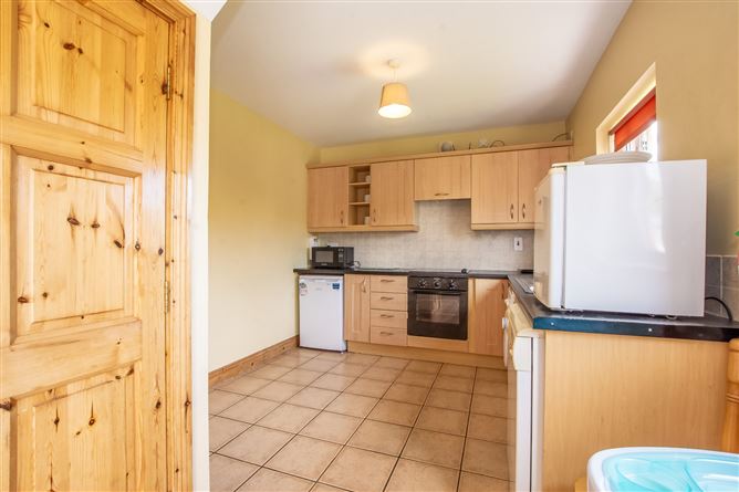 24 Seacliff, Dunmore East, Waterford, Co. Waterford