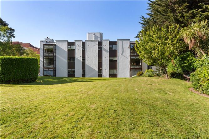 Apt. 4, Killiney Towers, Killiney, Co. Dublin