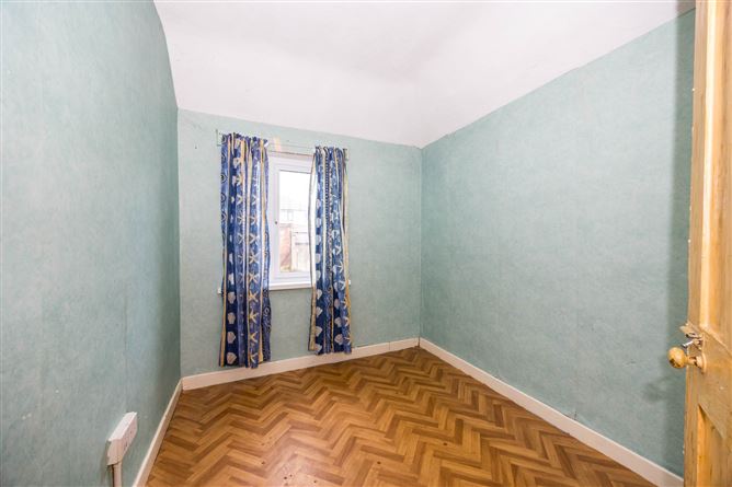 174 Collins Avenue East, Killester, Dublin 5, County Dublin