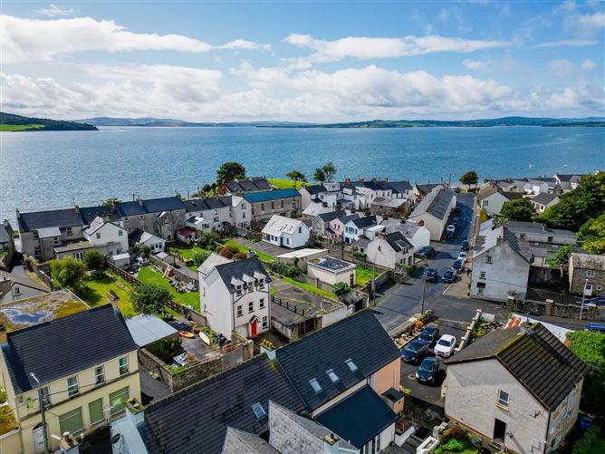 Shesnaun, Pound Street, Rathmullan, Co. Donegal