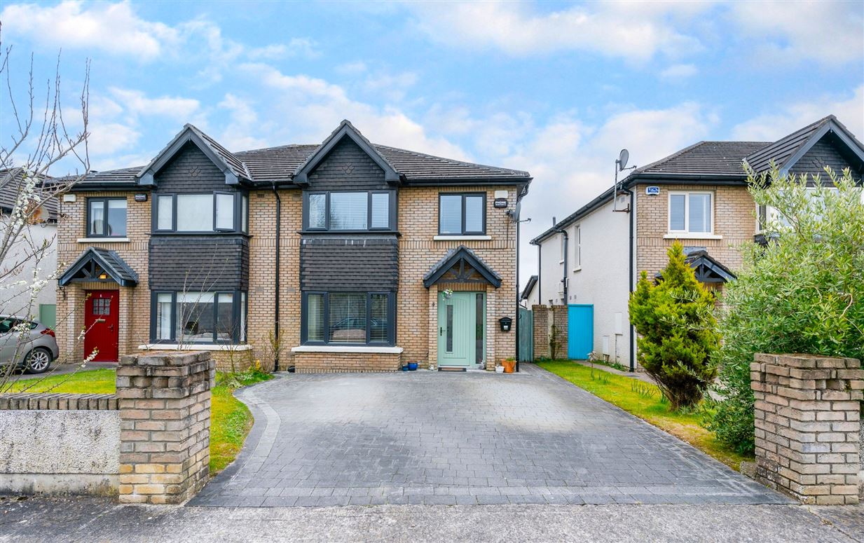 4 The Woods, Cnoc Na Greine, Kilcullen, Kildare