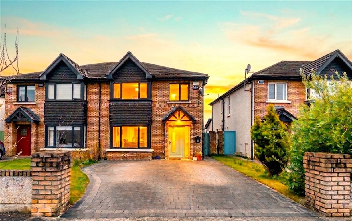 4 The Woods, Cnoc Na Greine, Kilcullen, Kildare