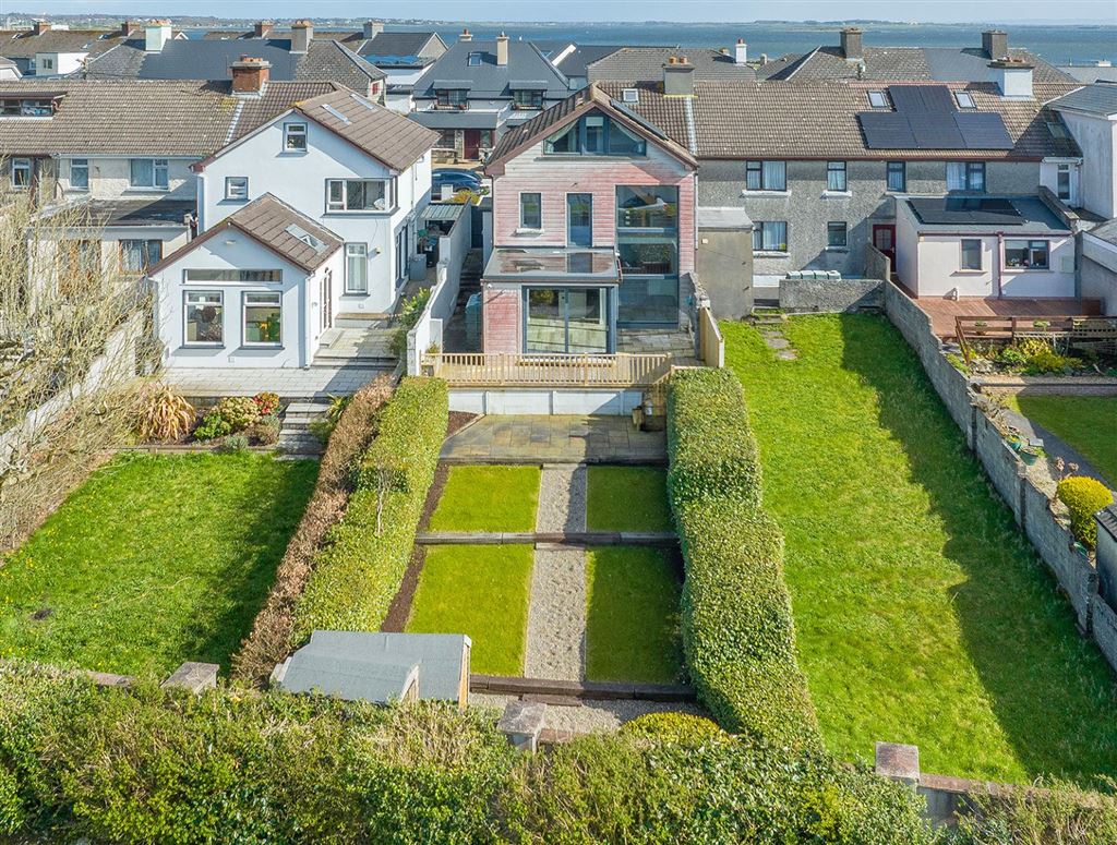 77 Father Burke Road, The Claddagh, Galway