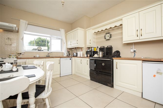 Main Street, Ballynacarrigy, Westmeath