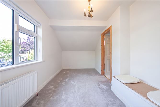 Photo 23 of 33 — 2 Carrick Court, Portmarnock, Dublin
