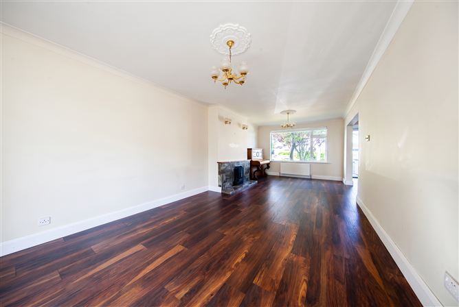 Photo 6 of 33 — 2 Carrick Court, Portmarnock, Dublin