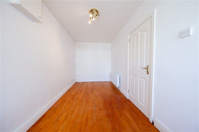 Photo 29 of 33 — 2 Carrick Court, Portmarnock, Dublin