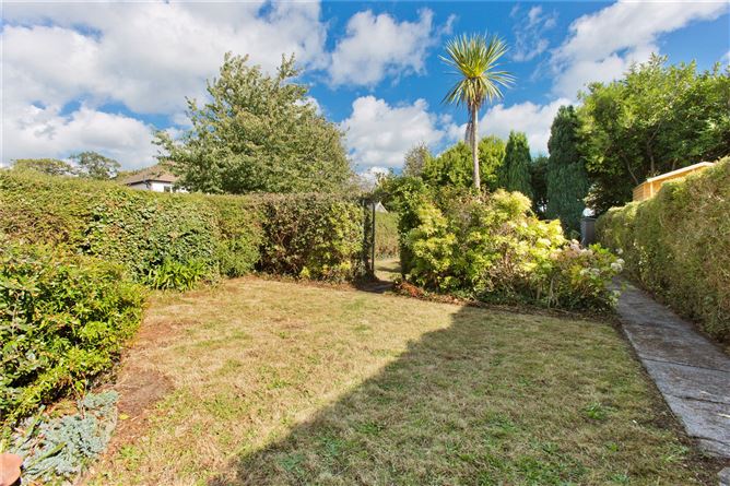 53 Cedarmount Road, Mount Merrion, Co. Dublin