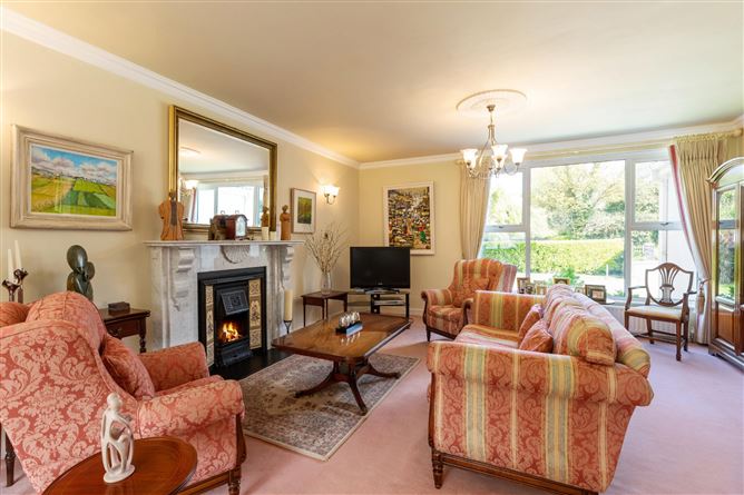 Aileach, 4 Kilgobbin Road, Stepaside, Dublin 18