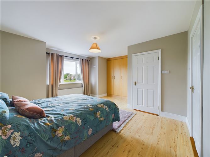 4 The Green, Cappahard, Ennis, Co. Clare