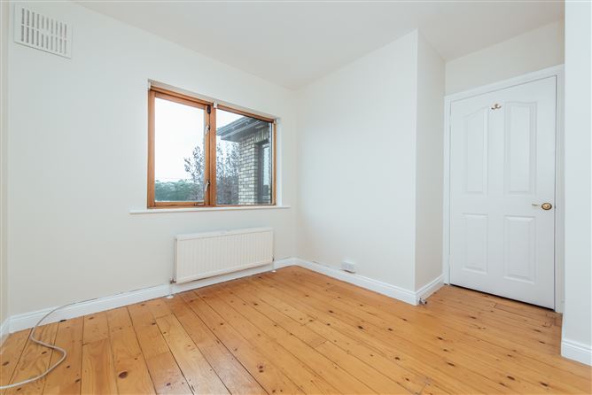 18 Shrewsbury Park, Ballsbridge, Dublin 4