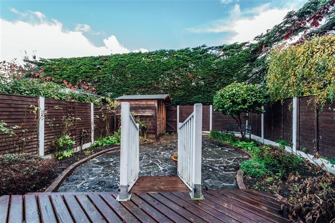 18 Shrewsbury Park, Ballsbridge, Dublin 4