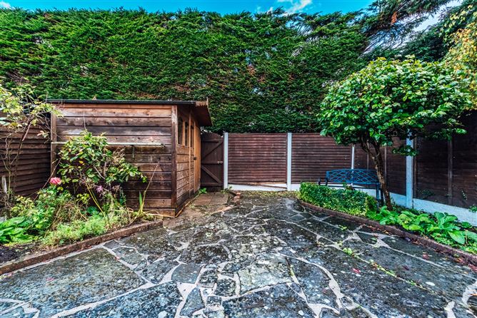 18 Shrewsbury Park, Ballsbridge, Dublin 4